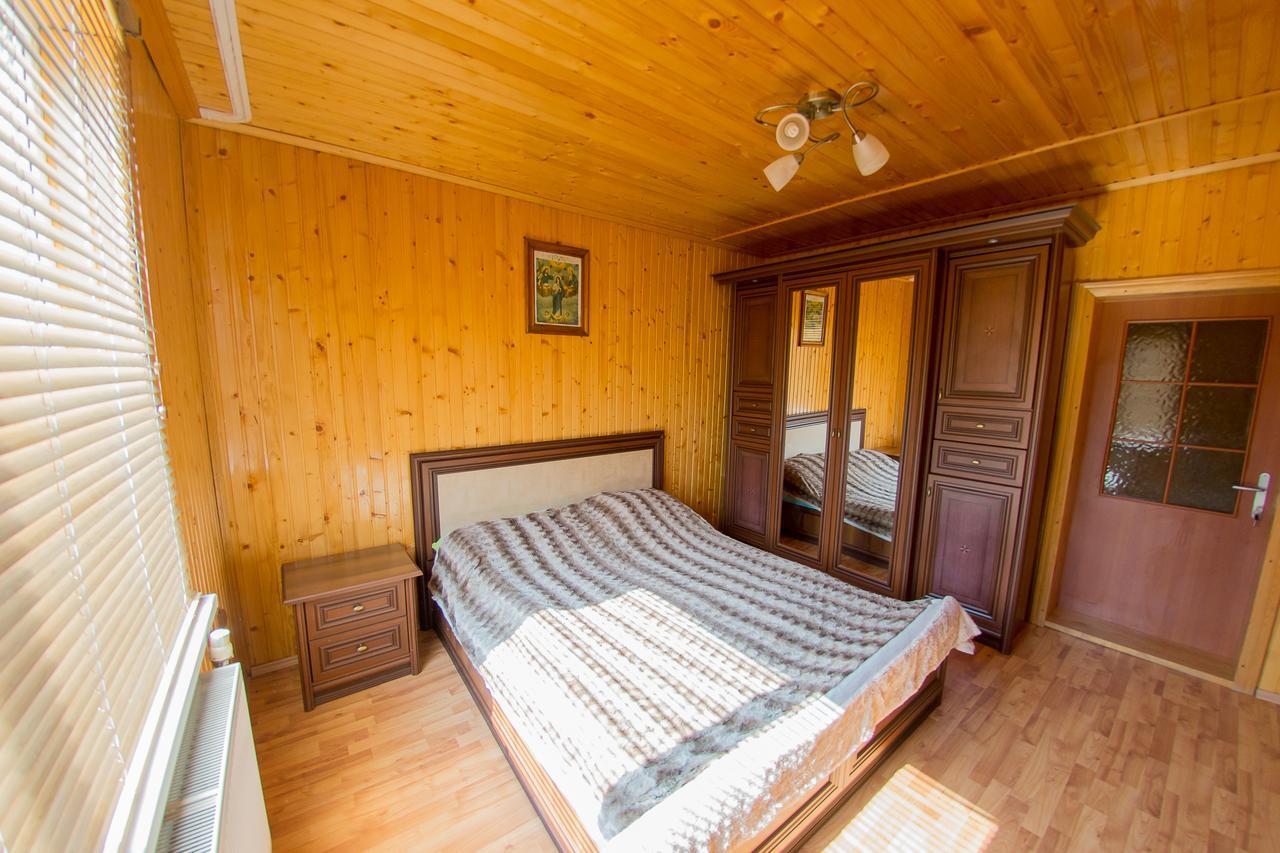 Guest House Suzirya Karpatヤレムチャ エクステリア 写真
